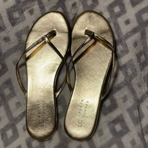 Lauren Conrad honey gold flip flop. brand new!